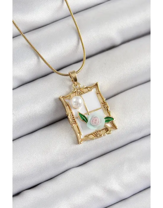 316L Çelik Zincir Beyaz Sanatsal Portre İnci Detaylı Gül Figürlü Model Gold Renk Kadın Kolye