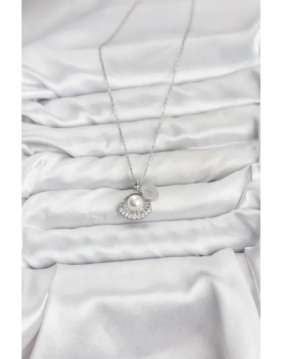 316L Çelik Zincir Gümüş Renk İncili Deniz Kabuğu Model Zirkon Taşlı Kadın Kolye