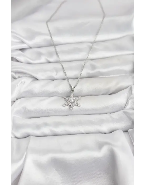316L Çelik Zincir Gümüş Renk Kar Tanesi Model Zirkon Taşlı Kadın Kolye