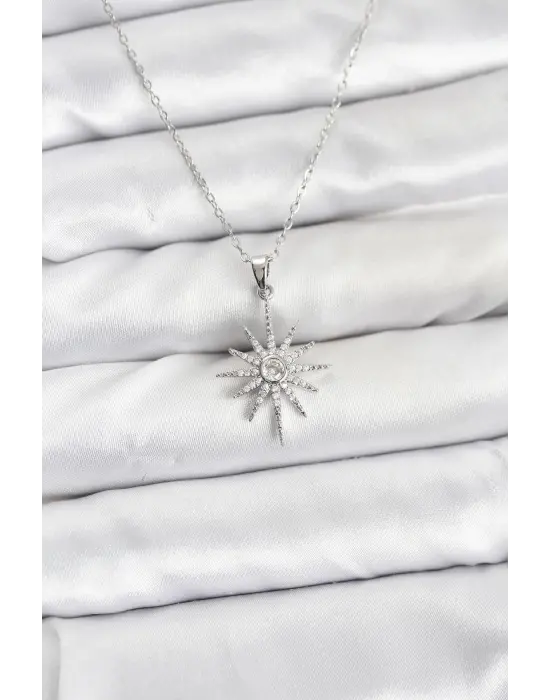 316L Çelik Zincir Gümüş Renk Kutup Yıldızı Model Zirkon Taşlı Kadın Kolye