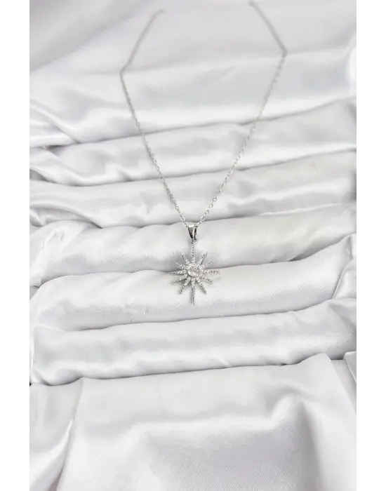 316L Çelik Zincir Gümüş Renk Kutup Yıldızı Model Zirkon Taşlı Kadın Kolye