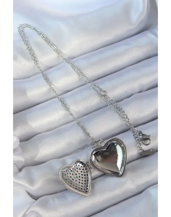  Zincir Gümüş  li Zirkon Taşlı İçi Açılan Bombeli Kalp Çelik Kolye