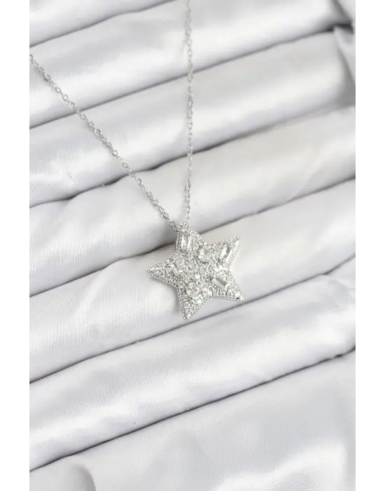 316L Çelik Zincir Gümüş Renk Yıldız Model Kadın Kolye