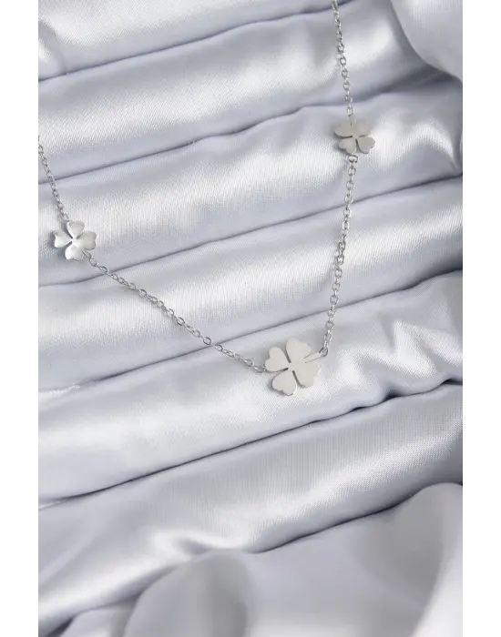 316L Çelik Zincir Gümüş Renk Yonca Model Kadın Kolye