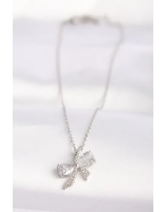  Zincir Gümüş  Zirkon Taşlı Fiyonk Çelik Kolye