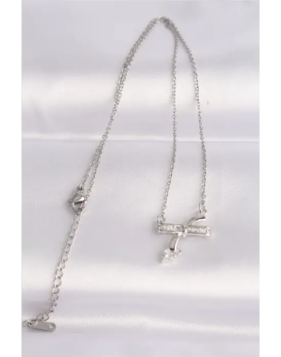  Zincir Gümüş  Zirkon Taşlı Kalp Detay Fiyonk Çelik Kolye