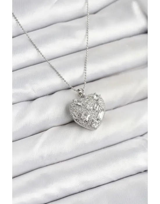 316L Çelik Zincir Gümüş Zirkon Taşlı Kalpli Kadın Kolye