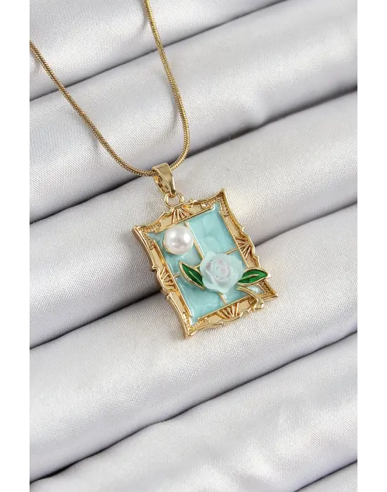 316L Çelik Zincir Turkuaz Sanatsal Portre İnci Detaylı Gül Figürlü Model Gold Renk Kadın Kolye