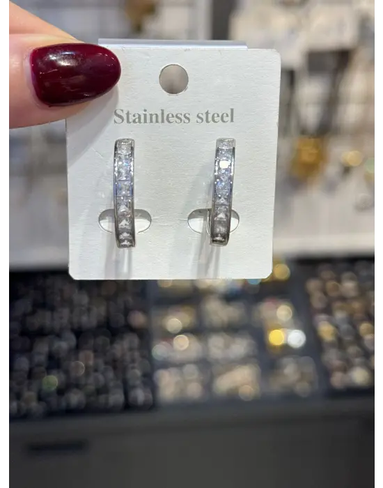 Su yolu Taşlı Çelik Halka Küpe