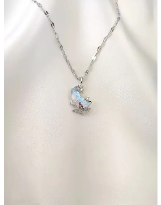 Gümüş Kelebek Detaylı Şeffaf Taşlı Ay Kolye