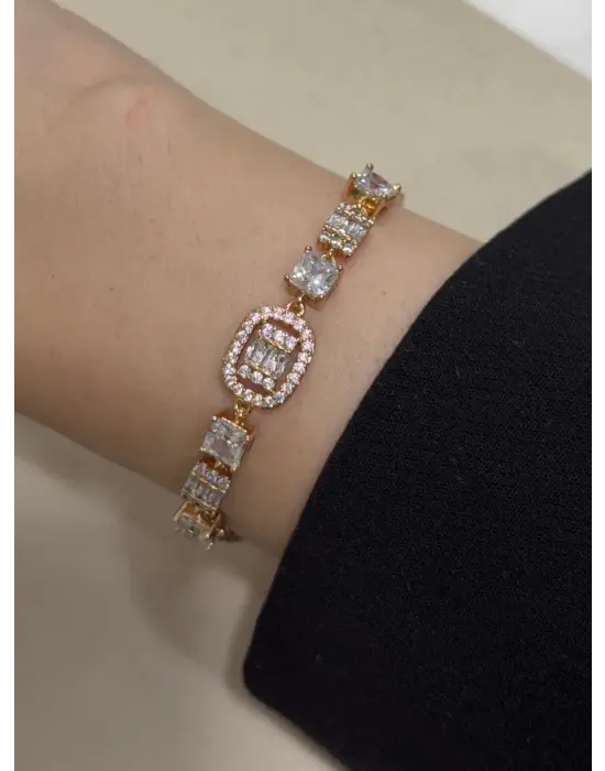 Ortası Baget Bol Taşlı Sarı Kararmaz Bileklik