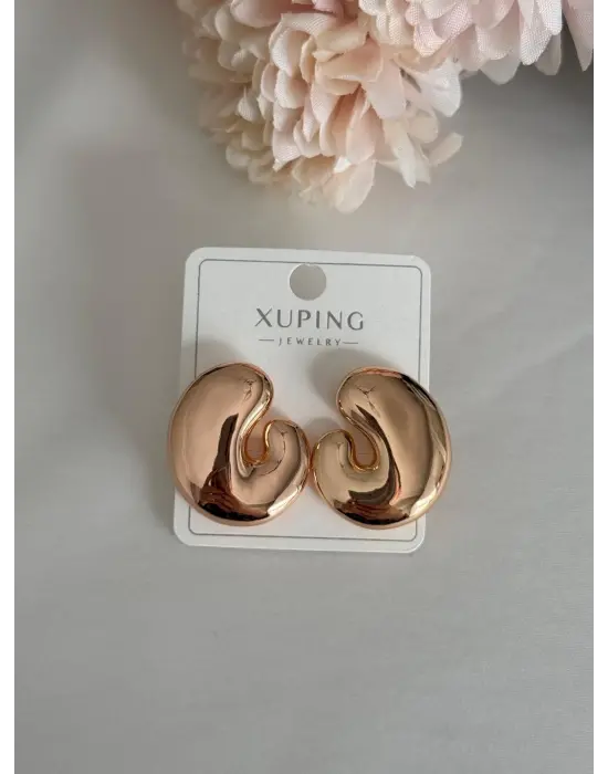 İçe Dönen Xuping Rose Küpe Modeli