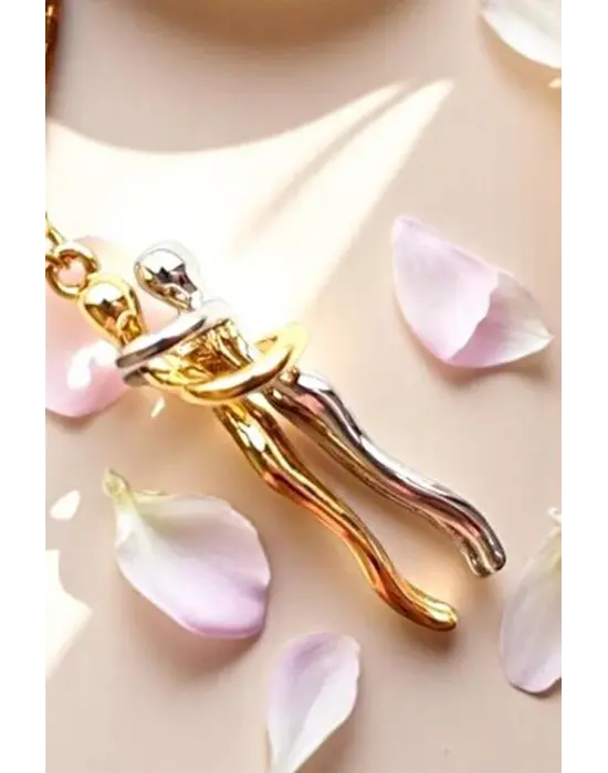 Sarılan Sevgililer Aşıklar Çift Kolyesi