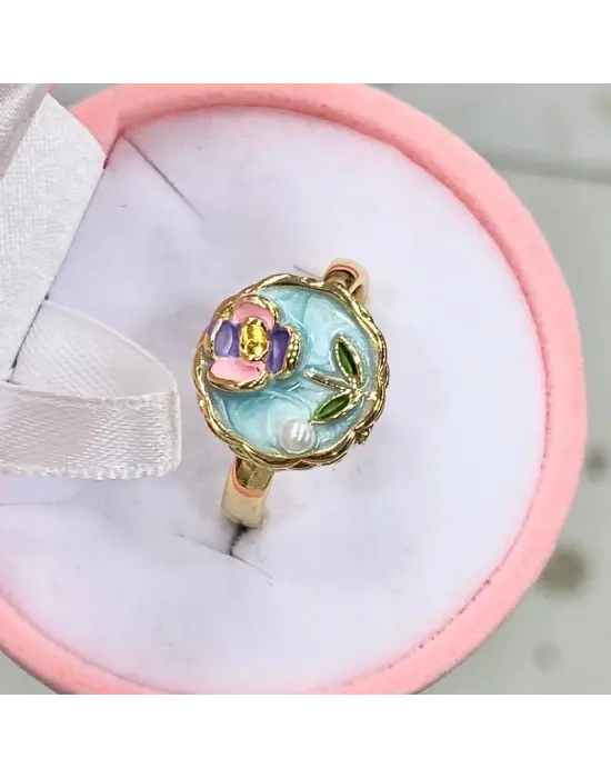 Mavi Sanat Eseri Tuval İşleme Kadın Yüzük Modeli