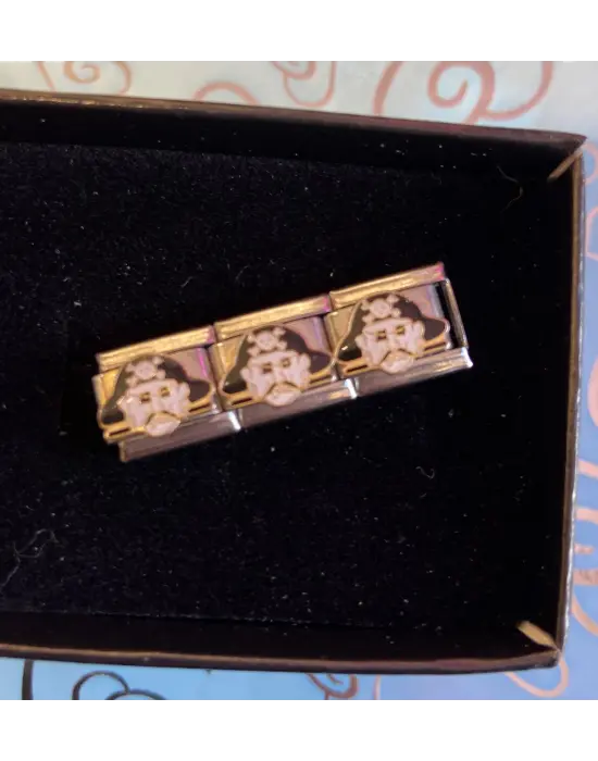 Korsan Motifli Nomination Charm