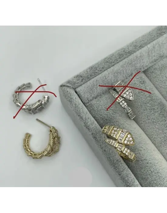 Pırlanta Taşlı Vip Altın Yılan Küpe