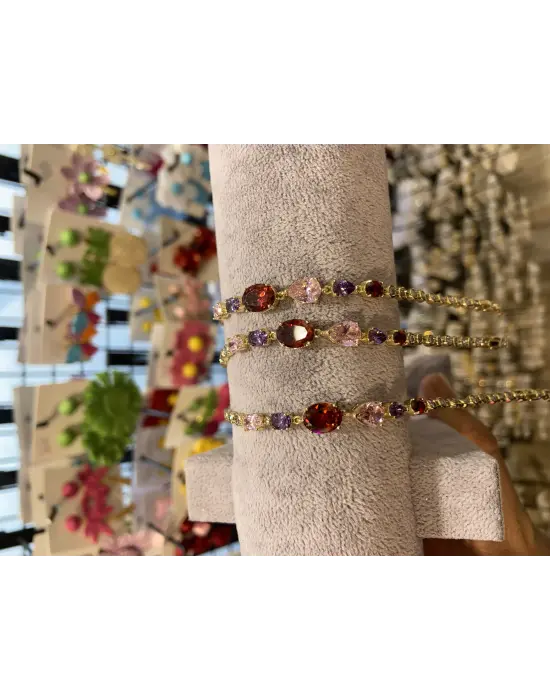 Kırmızı ve Mor Taşlı Altın Renk Oval Su Yolu Bileklik