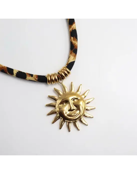 Leopar Desenli İp Zincirli Altın Güneş Kolye