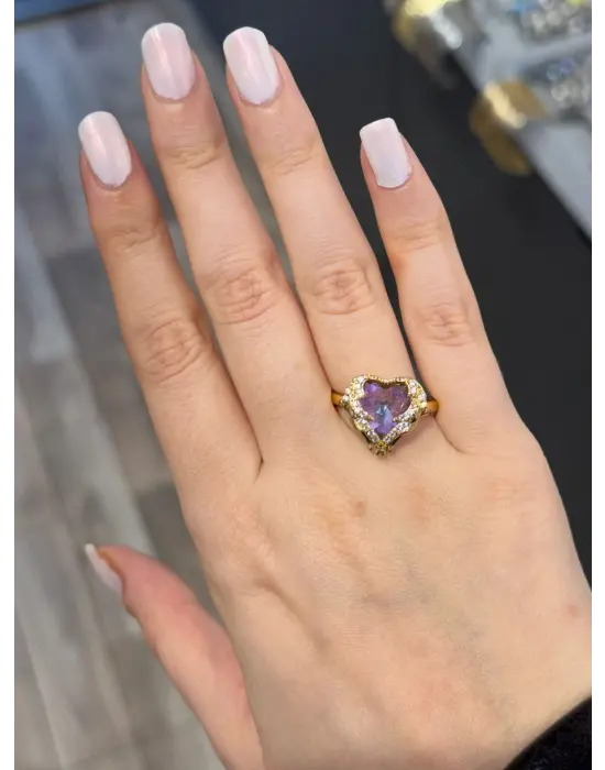 Mor Kalp Taşlı Işıltılı Zarif Altın Renk Yüzük
