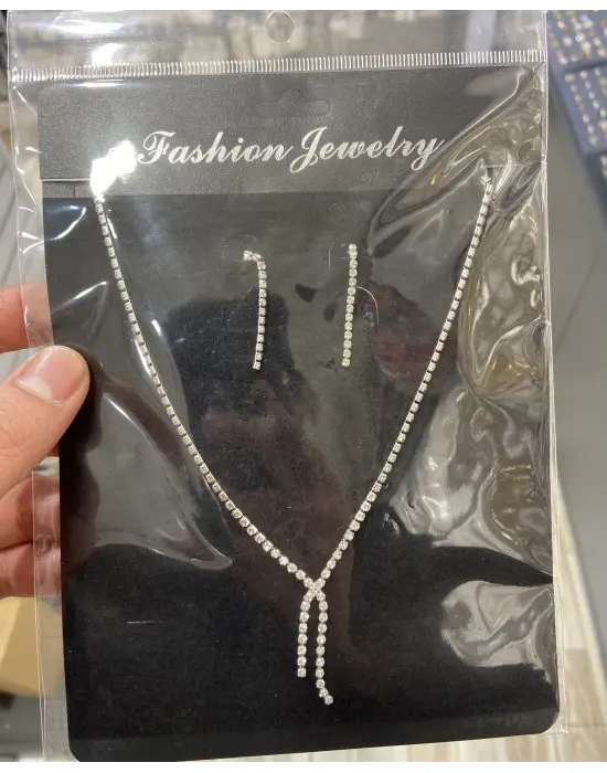 Düğünlük Takı Seti - Taşlı İnce Su Yolu Kolye & Küpe