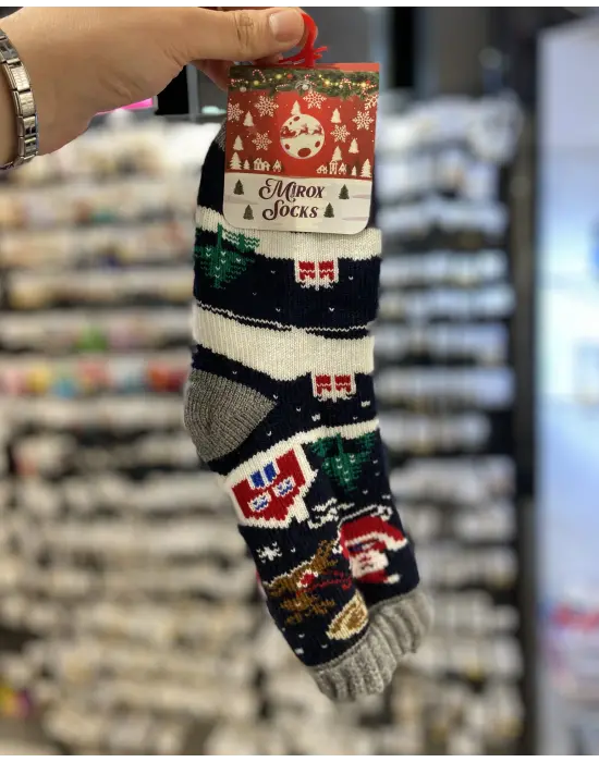 Kalın Üşütmez Siyah Beyaz Yeni yıl Yılbaşı Çorabı Kızaklı Geyik Figür