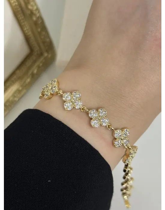 Küçük Taşlı 4 Yaprak Yonca Motifli Vip Xuping Kadın Bileklik