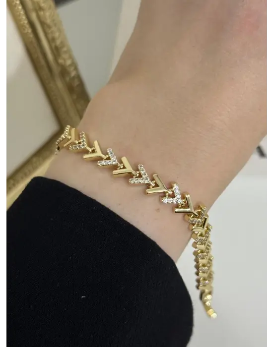 Çoklu V Model (Ok Şekli) Taşlı Gümüş Kaplama Çelik Bileklik