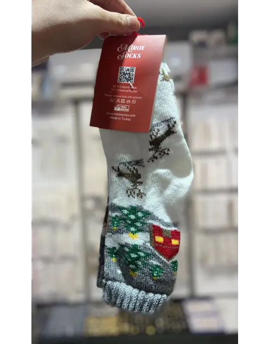 Kalın Yetişkinler İçin Yeni Yıl Çorabı: Beyaz Renkli Çam Ağacı