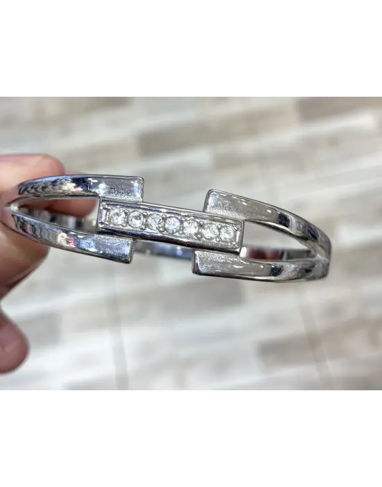 Gümüş Renk Çelik Kelepçe Bileklik - Taşlı Modern Tasarım