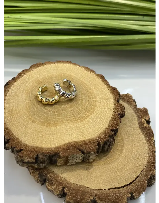 Burgu Model Sıkıştırmalı Kıkırdak Küpe Gold ve Gümüş