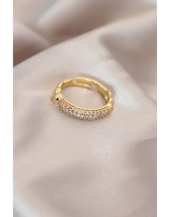Ayarlamalı Altın Renk Metal Zirkon Taşlı Küçük Bombeli Detay Yüzük