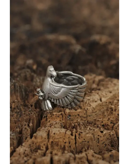 Ayarlamalı Şahin Tasarımlı Erkek Yüzük