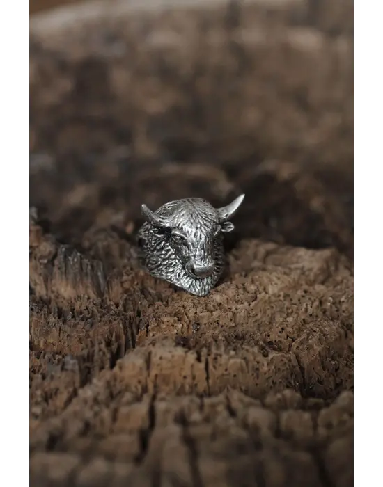 Ayarlanabilir Bufalo Tasarımlı Erkek Yüzük