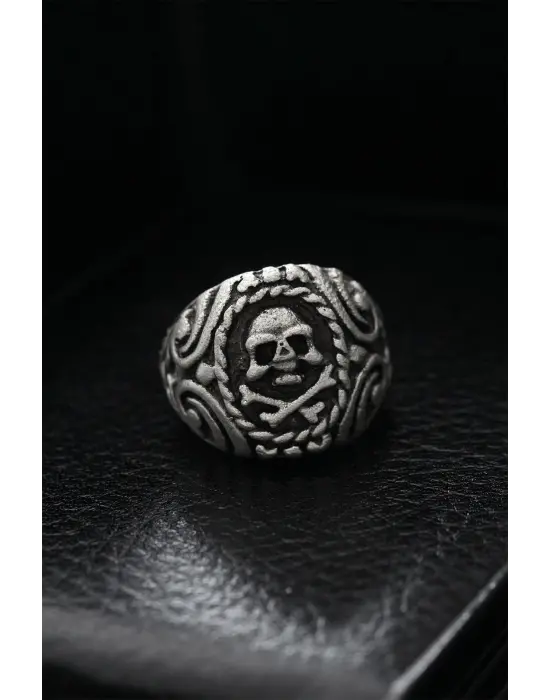 Ayarlanabilir Desenli Kurukafa Model Erkek Yüzük