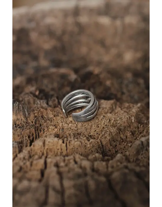 Ayarlanabilir Dikenli Tel Tasarımlı Erkek Yüzük