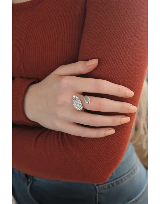 Ayarlanabilir Gümüş Renk Zirkon Taşlı Virgül Yüzük
