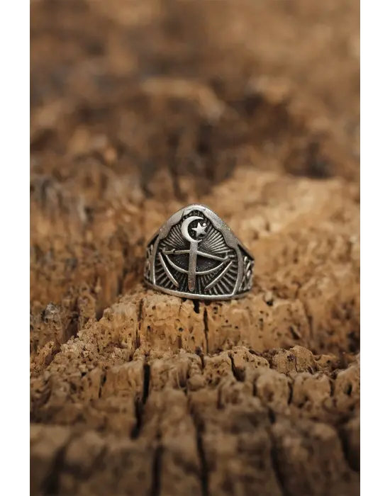Ayarlanabilir Yay ve Kılıç Sembolü Erkek Yüzük