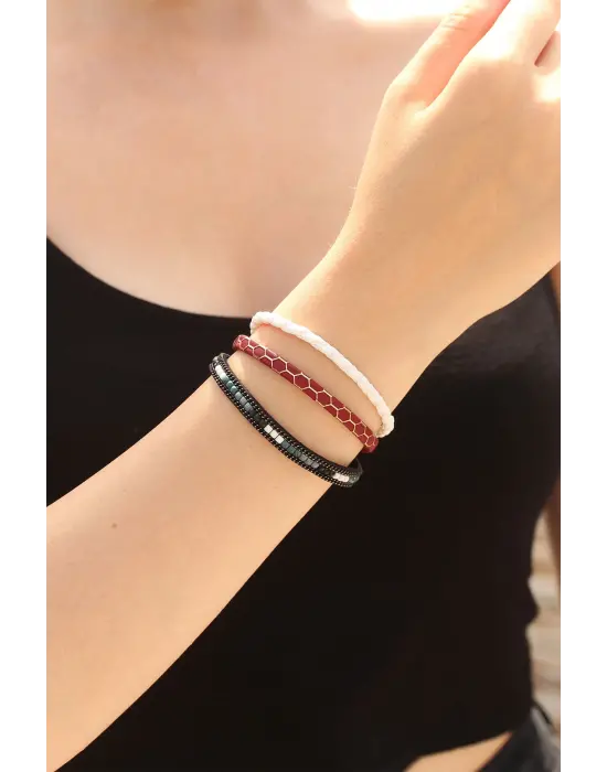 Bordo Renk Desenli Tasarımlı Taşlı Beyaz Örgü Model Kadın Deri Bileklik