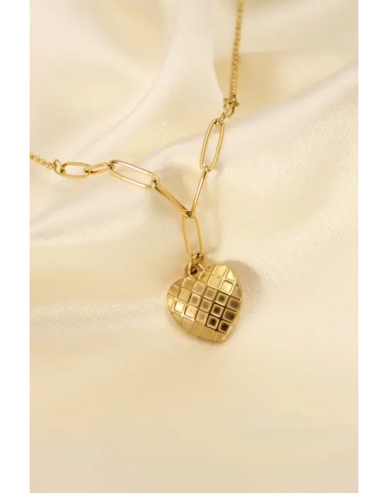 Çelik Altın Renk Çizgili Kalp Model Kadın Kolye