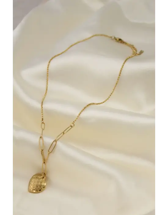 Çelik Altın Renk Çizgili Kalp Model Kadın Kolye