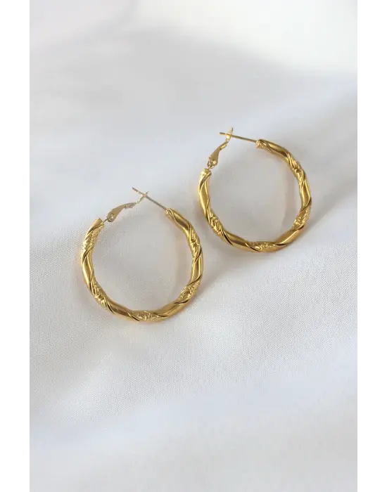  Altın Halka Model Çelik Küpe