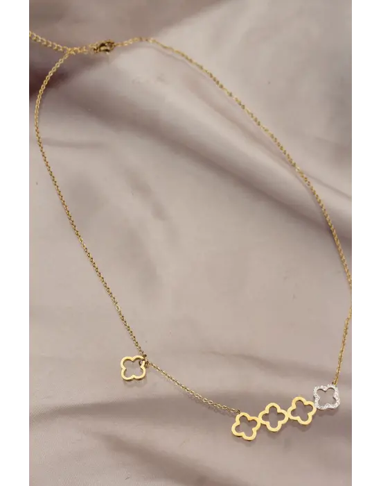 Çelik Gold Renk Zirkon Taş Detaylı Yonca Kolye