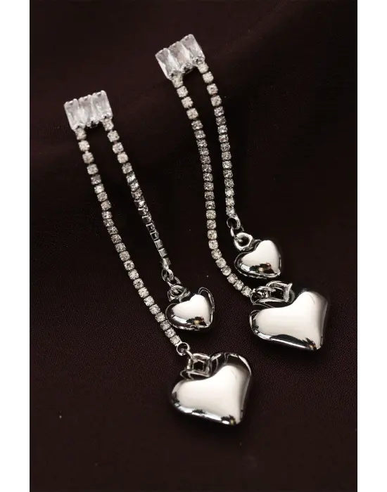 Çelik Gümüş Renk Taşlı Bombeli Kalp Tasarımlı Uzun Küpe