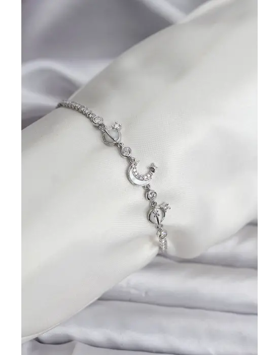 Charmlı Model Zirkon Taşlı Gümüş Renk Su Yolu Kadın Bileklik