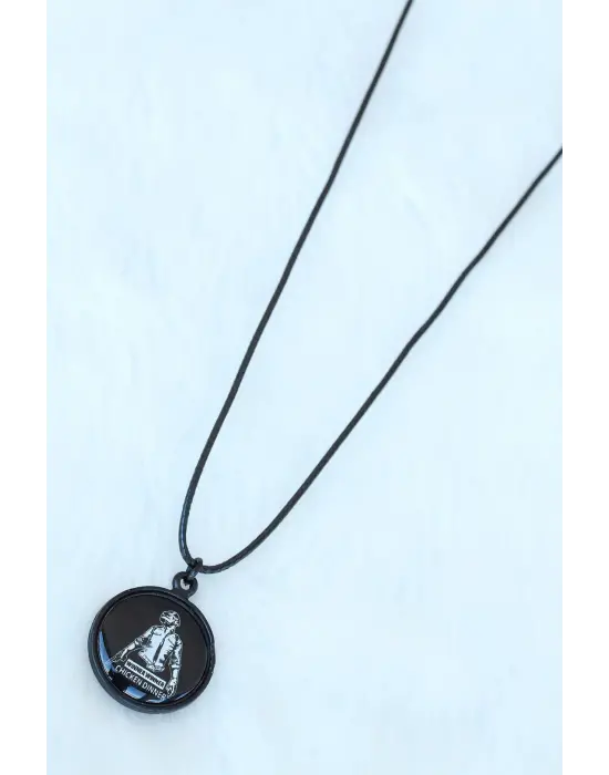 Chicken Dinner Siyah Deri İpli Kolye