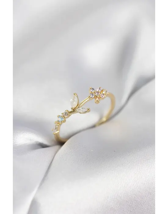Çiçek Model Zirkon Taşlı Gold Renk Kadın Yüzük