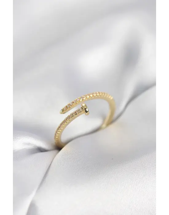 Çivi Model Zirkon Taşlı Gold Renk Kadın Yüzük