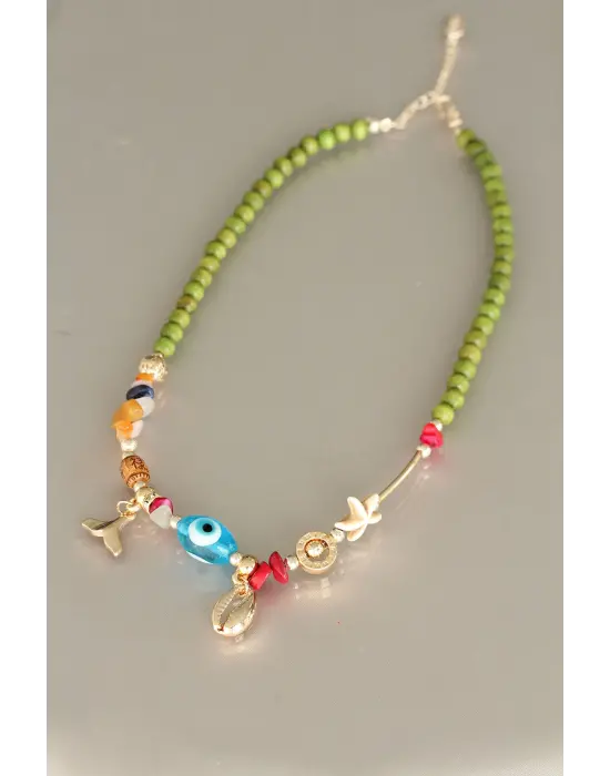 Deniz Kabuğu Tasarımlı Yeşil Tahta Boncuklu Kadın Kolye