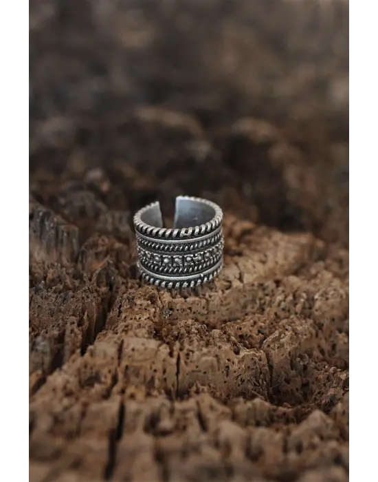 Desenli Tasarımlı Ayarlamalı Kalın Erkek Yüzük