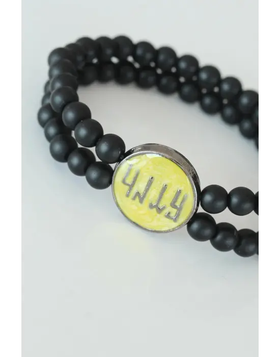 Eski Türkçe Göktürkçe Yazı Figürlü Sarı Metal Aksesuarlı Çift Sıra Oniks Doğal Taş Erkek Bileklik